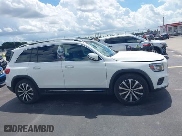 ✅ 2021 Mercedes-Benz GLB 250 • VIN: W1N4M4GB8MW127207 • Лот: 43313430. Опубликован ранее на IAAI с пробегом 71 670 миль. Бесплатный доступ к архиву аукционных продаж из США и подробный отчёт об истории автомобиля на DreamBid. Изображение 14.