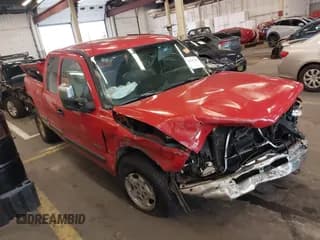 ✅ 2000 Chevrolet Silverado 1500 LT • VIN: 1GCEK19T3YE348098 • Lot: 41147232. Listed on IAAI with 236,327 mi. Free auction sales archive from the USA and detailed vehicle history report at DreamBid. Image 1.