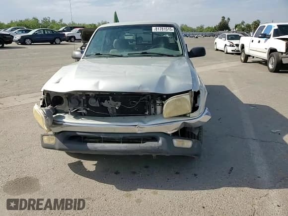 ✅ 2004 Toyota Tacoma • VIN: 5TEVL52N84Z417102 • Lot: 81781515. Wystawiony na Copart z przebiegiem 291 660 mil. Bezpłatny archiwum sprzedaży aukcyjnych z USA i szczegółowy raport historii pojazdu na DreamBid. Zdjęcie 14.
