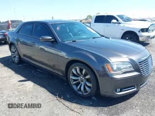 2014 Chrysler 300 S с VIN 2C3CCABG5EH361221, выставлен на аукционе IAAI как лот 41972997 с пробегом 170 690 миль миль и . История ставок и продаж доступна на DreamBid. Изображение 1.