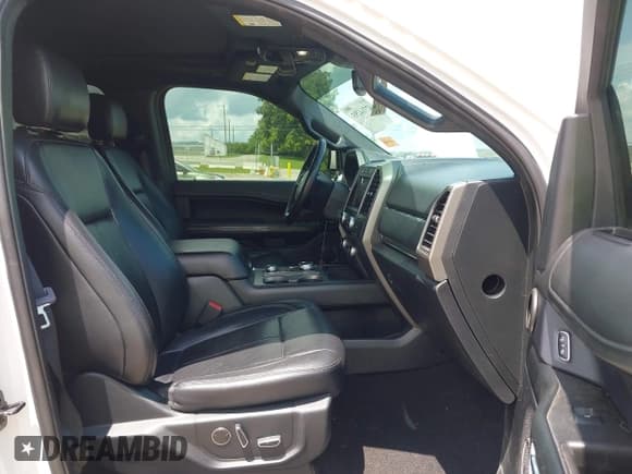 ✅ 2019 Ford Expedition Max XLT • VIN: 1FMJK1JT9KEA67565 • Lot: 42714293. Listed on IAAI with 174,513 mi. Free auction sales archive from the USA and detailed vehicle history report at DreamBid. Image 5.