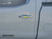 ✅ 2019 Chevrolet Silverado 1500 LTZ • VIN: 1GCUYGED2KZ209236 • Lot: 42676921. Wystawiony na IAAI z przebiegiem 141 286 mil. Bezpłatny archiwum sprzedaży aukcyjnych z USA i szczegółowy raport historii pojazdu na DreamBid. Zdjęcie 21.