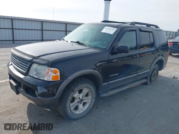 ✅ 2005 Ford Explorer XLT • VIN: 1FMZU73K85UB37300 • Lot: 42341612. Listed on IAAI with 237,695 mi. Free auction sales archive from the USA and detailed vehicle history report at DreamBid. Image 2.