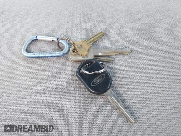 ✅ 1997 Ford F-150 • VIN: 2FTDF0725VCA77941 • Лот: 42590774. Опубликован ранее на IAAI с пробегом 274 178 миль. Бесплатный доступ к архиву аукционных продаж из США и подробный отчёт об истории автомобиля на DreamBid. Изображение 11.