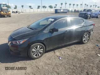 ✅ 2021 Nissan Versa SV • VIN: 3N1CN8EV9ML864901 • Lot: 93456065. Listed on Copart with 100,514 mi. Free auction sales archive from the USA and detailed vehicle history report at DreamBid. Image 1.