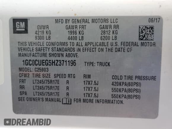 ✅ 2017 Chevrolet Silverado 2500HD Work Truck • VIN: 1GC0CUEG5HZ371196 • Lot: 83695604. Wystawiony na Copart z przebiegiem 403 741 mil. Bezpłatny archiwum sprzedaży aukcyjnych z USA i szczegółowy raport historii pojazdu na DreamBid. Zdjęcie 12.