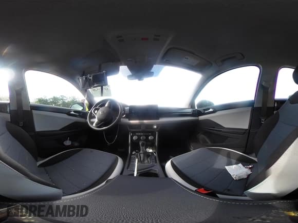 ✅ 2025 Volkswagen Taos S • VIN: 3VV5C7B28SM015576 • Lot: 42351620. Wystawiony na IAAI z przebiegiem 3 712 mil. Bezpłatny archiwum sprzedaży aukcyjnych z USA i szczegółowy raport historii pojazdu na DreamBid. Zdjęcie 18.