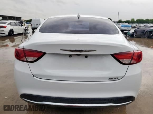 ✅ 2015 Chrysler 200 Limited • VIN: 1C3CCCABXFN673612 • Lot: 53921405. Listed on Copart with 138,872 mi. Free auction sales archive from the USA and detailed vehicle history report at DreamBid. Image 6.