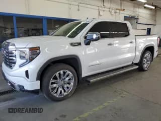 ✅ 2024 GMC Sierra 1500 Denali • VIN: 1GTUUGE87RZ146708 • Лот: 70235085. Опубликован ранее на Copart с пробегом 7 305 миль. Бесплатный доступ к архиву аукционных продаж из США и подробный отчёт об истории автомобиля на DreamBid. Изображение 1.