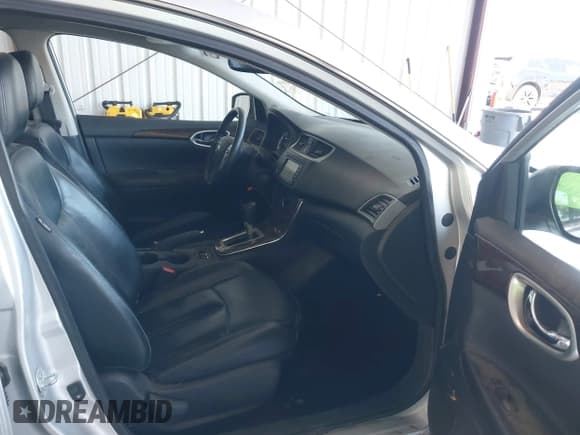 ✅ 2015 Nissan Sentra SR • VIN: 3N1AB7AP4FY359355 • Lot: 42483716. Listed on IAAI with 98,699 mi. Free auction sales archive from the USA and detailed vehicle history report at DreamBid. Image 5.