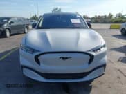 ✅ 2023 Ford Mustang Mach-E Premium • VIN: 3FMTK3SU1PMA83787 • Лот: 43855839. Опубликован ранее на IAAI с пробегом 27 931 миль. Бесплатный доступ к архиву аукционных продаж из США и подробный отчёт об истории автомобиля на DreamBid. Изображение 13.