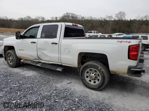 2015 Chevrolet Silverado 2500HD Work Truck with VIN 1GC1KUEGXFF537668, listed as a Copart auction lot 41857555 with 235,369 mi miles and Salvage title. Bid and sale history available at DreamBid. Image 2.