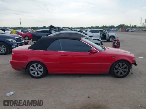 ✅ 2004 BMW 3 Series 325Ci • VIN: WBABW33464PL33935 • Лот: 42643196. Опубликован ранее на IAAI с пробегом 132 945 миль. Бесплатный доступ к архиву аукционных продаж из США и подробный отчёт об истории автомобиля на DreamBid. Изображение 13.