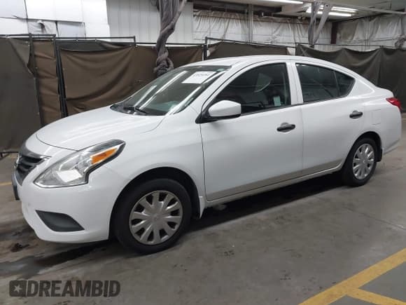 ✅ 2016 Nissan Versa S Plus • VIN: 3N1CN7AP4GL855383 • Lot: 43529284. Wystawiony na IAAI z przebiegiem 104 352 mil. Bezpłatny archiwum sprzedaży aukcyjnych z USA i szczegółowy raport historii pojazdu na DreamBid. Zdjęcie 14.