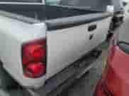 2007 Dodge 1500 SLT z VIN 1D7HA18217S256910, wystawiony jako Copart lot #74396354 z przebiegiem 145 475 mil mil oraz Szkoda całkowita • Salvage title. Historia ofert i sprzedaży dostępna na DreamBid. Obrazek 6.