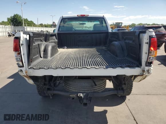 ✅ 2007 GMC Sierra 2500HD Work Truck • VIN: 1GTHK24U07E145039 • Лот: 63489955. Опубликован ранее на Copart с пробегом 93 297 миль. Бесплатный доступ к архиву аукционных продаж из США и подробный отчёт об истории автомобиля на DreamBid. Изображение 6.
