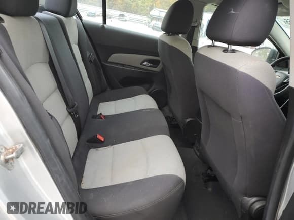 ✅ 2015 Chevrolet Cruze LS • VIN: 1G1PA5SG0F7169429 • Lot: 89809465. Listed on Copart with 114,787 mi. Free auction sales archive from the USA and detailed vehicle history report at DreamBid. Image 10.