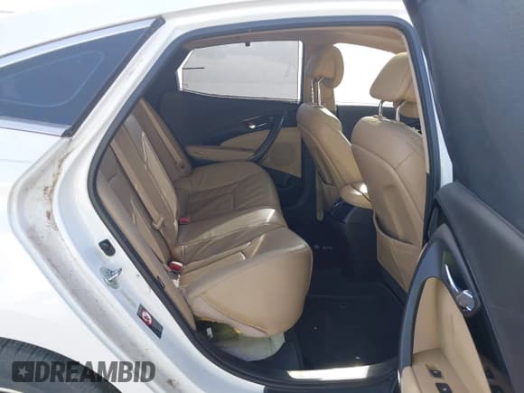 ✅ 2012 Hyundai Azera • VIN: KMHFH4JG8CA142922 • Lot: 42619570. Listed on IAAI with 238,761 mi. Free auction sales archive from the USA and detailed vehicle history report at DreamBid. Image 8.