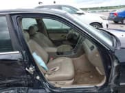 ✅ 2002 Acura RL • VIN: JH4KA965X2C002433 • Lot: 42439321. Wystawiony na IAAI z przebiegiem 175 515 mil. Bezpłatny archiwum sprzedaży aukcyjnych z USA i szczegółowy raport historii pojazdu na DreamBid. Zdjęcie 5.