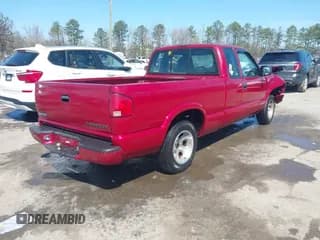 ✅ 2001 Chevrolet S-10 LS • VIN: 1GCCS19W518200654 • Лот: 41864024. Опубликован ранее на IAAI с пробегом Не указан. Бесплатный доступ к архиву аукционных продаж из США и подробный отчёт об истории автомобиля на DreamBid. Изображение 4.