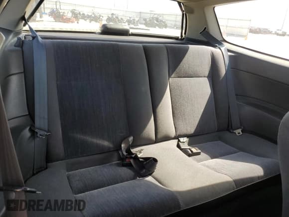 ✅ 1995 Honda Civic DX • VIN: 2HGEH2464SH510232 • Lot: 45240725. Wystawiony na Copart z przebiegiem 112 534 mil. Bezpłatny archiwum sprzedaży aukcyjnych z USA i szczegółowy raport historii pojazdu na DreamBid. Zdjęcie 10.