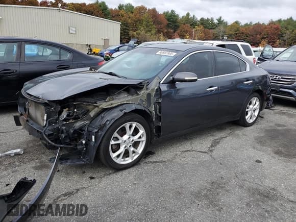 ✅ 2012 Nissan Maxima SV • VIN: 1N4AA5AP3CC853799 • Лот: 86882865. Опубликован ранее на Copart с пробегом 122 988 миль. Бесплатный доступ к архиву аукционных продаж из США и подробный отчёт об истории автомобиля на DreamBid. Изображение 1.