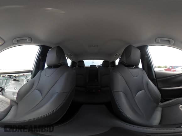 2021 Toyota Prius L Eco with VIN JTDKAMFU9M3136865, listed as a IAAI auction lot 42476212 with 16,961 mi miles and . Bid and sale history available at DreamBid. Image 18.