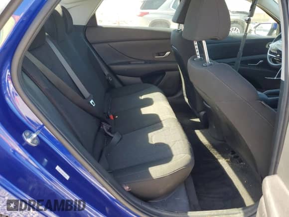 2022 Hyundai Elantra SE with VIN KMHLL4AG3NU259973, listed as a Copart auction lot 81927935 with 43,805 mi miles and Salvage title. Bid and sale history available at DreamBid. Image 10.