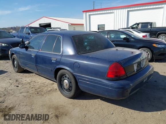 ✅ 2008 Ford Police Interceptor • VIN: 2FAFP71VX8X150953 • Lot: 41790872. Listed on IAAI with 144,999 mi. Free auction sales archive from the USA and detailed vehicle history report at DreamBid. Image 3.