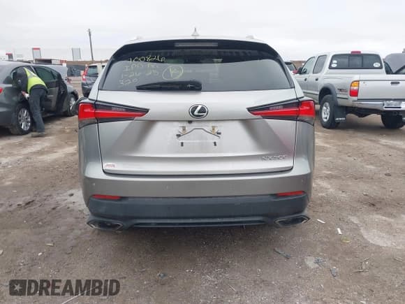 ✅ 2021 Lexus NX 300 • VIN: JTJDARDZXM2244015 • Lot: 41560663. Wystawiony na IAAI z przebiegiem 91 343 mil. Bezpłatny archiwum sprzedaży aukcyjnych z USA i szczegółowy raport historii pojazdu na DreamBid. Zdjęcie 16.