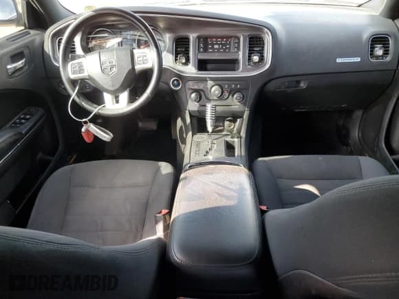 ✅ 2011 Dodge Charger Rallye • VIN: 2B3CL3CG9BH579424 • Лот: 49116355. Опубликован ранее на Copart с пробегом 146 062 миль. Бесплатный доступ к архиву аукционных продаж из США и подробный отчёт об истории автомобиля на DreamBid. Изображение 8.