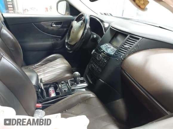 ✅ 2010 Infiniti FX • VIN: JN8AS1MW2AM856529 • Lot: 43297277. Wystawiony na IAAI z przebiegiem Nie podano. Bezpłatny archiwum sprzedaży aukcyjnych z USA i szczegółowy raport historii pojazdu na DreamBid. Zdjęcie 5.