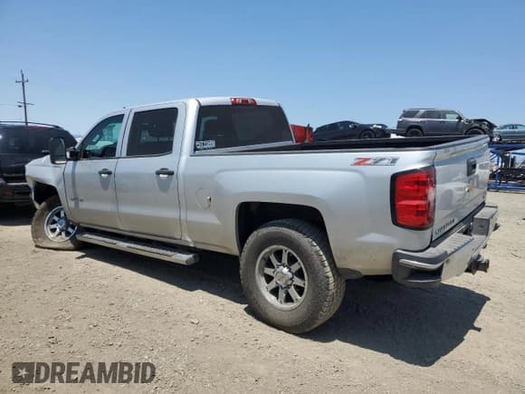 ✅ 2015 Chevrolet Silverado 2500HD LT • VIN: 1GC1KVE8XFF170673 • Lot: 59818525. Listed on Copart with 126,295 mi. Free auction sales archive from the USA and detailed vehicle history report at DreamBid. Image 2.