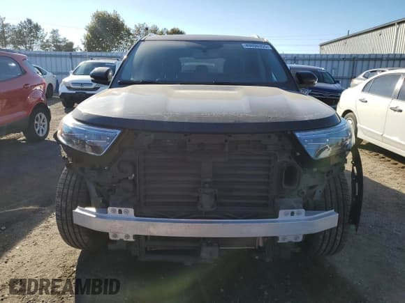 ✅ 2021 Ford Explorer Limited • VIN: 1FM5K8FWXMNA05320 • Lot: 89800355. Wystawiony na Copart z przebiegiem 138 788 mil. Bezpłatny archiwum sprzedaży aukcyjnych z USA i szczegółowy raport historii pojazdu na DreamBid. Zdjęcie 5.