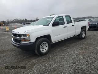 ✅ 2018 Chevrolet Silverado 1500 LS • VIN: 1GCRCNEH2JZ272217 • Лот: 44707215. Опубликован ранее на Copart с пробегом 192 285 миль. Бесплатный доступ к архиву аукционных продаж из США и подробный отчёт об истории автомобиля на DreamBid. Изображение 1.