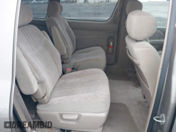 ✅ 1998 Toyota Sienna LE • VIN: 4T3ZF13C5WU046459 • Lot: 43052907. Listed on IAAI with 144,270 mi. Free auction sales archive from the USA and detailed vehicle history report at DreamBid. Image 8.