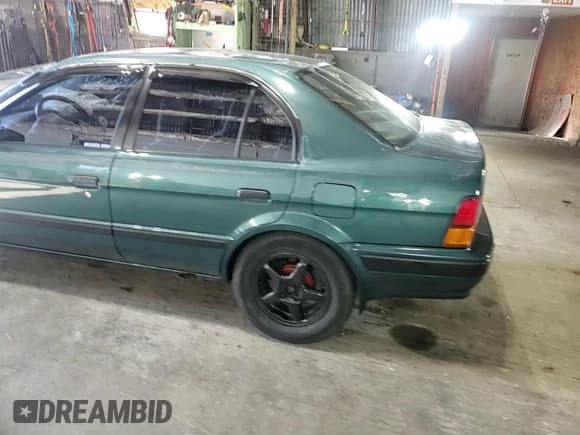 ✅ 1996 Toyota Tercel DX • VIN: JT2BC52L7T7044201 • Lot: 77190074. Wystawiony na Copart z przebiegiem Nie podano. Bezpłatny archiwum sprzedaży aukcyjnych z USA i szczegółowy raport historii pojazdu na DreamBid. Zdjęcie 10.