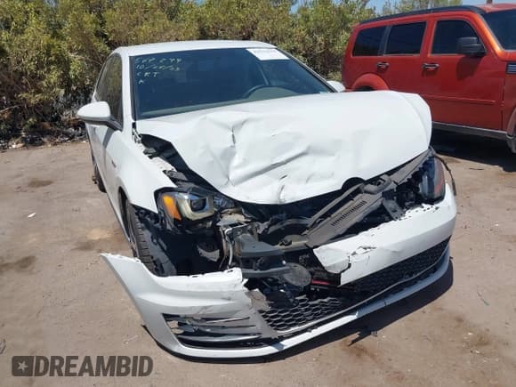 ✅ 2015 Volkswagen Golf GTI SE • VIN: 3VW4T7AU6FM042792 • Lot: 42532514. Wystawiony na IAAI z przebiegiem 75 958 mil. Bezpłatny archiwum sprzedaży aukcyjnych z USA i szczegółowy raport historii pojazdu na DreamBid. Zdjęcie 6.