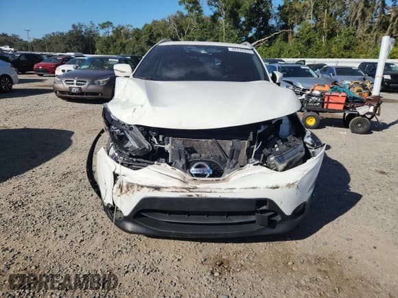 ✅ 2017 Nissan Rogue SV • VIN: JN1BJ1CR7HW110948 • Lot: 82470355. Listed on Copart with Not provided. Free auction sales archive from the USA and detailed vehicle history report at DreamBid. Image 5.