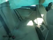 ✅ 2017 Volkswagen Golf S • VIN: 3VWA17AU0HM503397 • Lot: 85293095. Wystawiony na Copart z przebiegiem Nie podano. Bezpłatny archiwum sprzedaży aukcyjnych z USA i szczegółowy raport historii pojazdu na DreamBid. Zdjęcie 10.