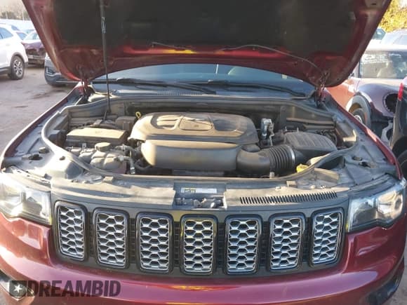 ✅ 2019 Jeep Grand Cherokee Altitude • VIN: 1C4RJFAG4KC588067 • Лот: 41092670. Опубликован ранее на IAAI с пробегом 89 182 миль. Бесплатный доступ к архиву аукционных продаж из США и подробный отчёт об истории автомобиля на DreamBid. Изображение 10.