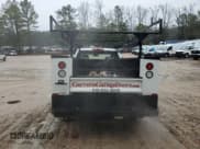 ✅ 2016 Chevrolet Silverado 2500HD Work Truck • VIN: 1GB2CUEG5GZ257579 • Lot: 43967905. Wystawiony na Copart z przebiegiem 151 596 mil. Bezpłatny archiwum sprzedaży aukcyjnych z USA i szczegółowy raport historii pojazdu na DreamBid. Zdjęcie 6.