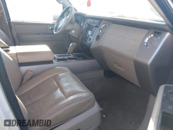 ✅ 2013 Ford Expedition Max Limited • VIN: 1FMJK2A54DEF19321 • Lot: 43670056. Wystawiony na IAAI z przebiegiem 265 903 mil. Bezpłatny archiwum sprzedaży aukcyjnych z USA i szczegółowy raport historii pojazdu na DreamBid. Zdjęcie 5.