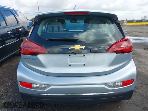 ✅ 2018 Chevrolet Bolt EV LT • VIN: 1G1FW6S05J4115530 • Lot: 41815292. Wystawiony na IAAI z przebiegiem 42 067 mil. Bezpłatny archiwum sprzedaży aukcyjnych z USA i szczegółowy raport historii pojazdu na DreamBid. Zdjęcie 16.