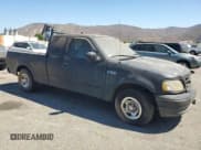 ✅ 2000 Ford F-150 XL • VIN: 1FTZX172XYNB83115 • Лот: 81110085. Опубликован ранее на Copart с пробегом Не указан. Бесплатный доступ к архиву аукционных продаж из США и подробный отчёт об истории автомобиля на DreamBid. Изображение 4.