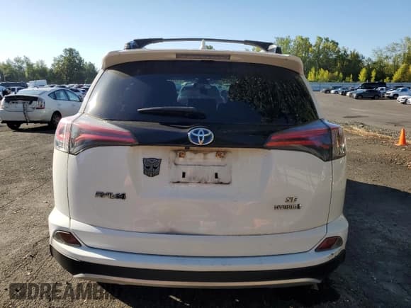✅ 2018 Toyota RAV4 Hybrid SE • VIN: JTMJJREV8JD167632 • Lot: 81094075. Listed on Copart with 105,449 mi. Free auction sales archive from the USA and detailed vehicle history report at DreamBid. Image 6.