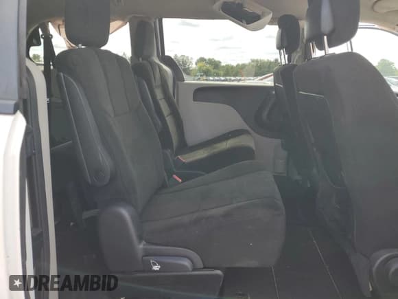 ✅ 2012 Dodge Grand Caravan SXT • VIN: 2C4RDGCG9CR214072 • Lot: 82005105. Wystawiony na Copart z przebiegiem 124 394 mil. Bezpłatny archiwum sprzedaży aukcyjnych z USA i szczegółowy raport historii pojazdu na DreamBid. Zdjęcie 11.