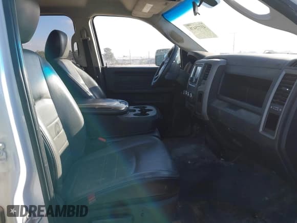 ✅ 2021 Ram 1500 Tradesman • VIN: 1C6RR7FT1MS566533 • Lot: 43775478. Listed on IAAI with 100,080 mi. Free auction sales archive from the USA and detailed vehicle history report at DreamBid. Image 5.