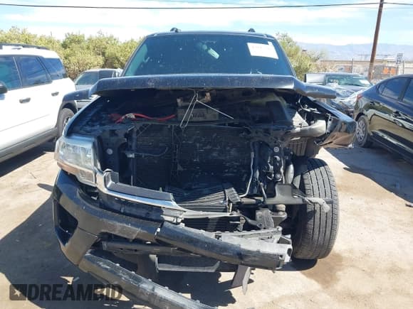 ✅ 2017 Ford Expedition Max XLT • VIN: 1FMJK1HT4HEA08227 • Лот: 42045918. Опубликован ранее на IAAI с пробегом 147 025 миль. Бесплатный доступ к архиву аукционных продаж из США и подробный отчёт об истории автомобиля на DreamBid. Изображение 12.