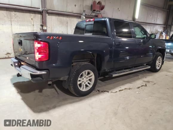 ✅ 2018 Chevrolet Silverado 1500 LT • VIN: 3GCUKRECXJG316294 • Лот: 68728364. Опубликован ранее на Copart с пробегом 107 882 миль. Бесплатный доступ к архиву аукционных продаж из США и подробный отчёт об истории автомобиля на DreamBid. Изображение 3.